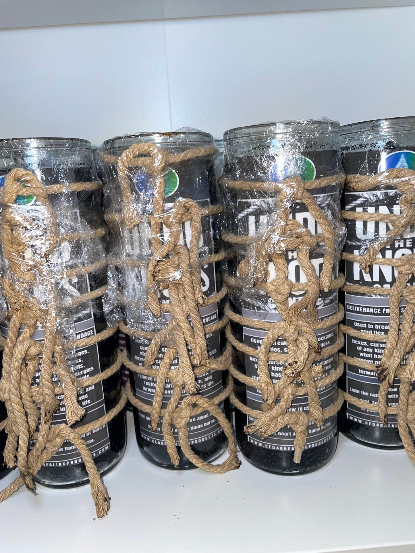 Fixed Undo The Knots Candle